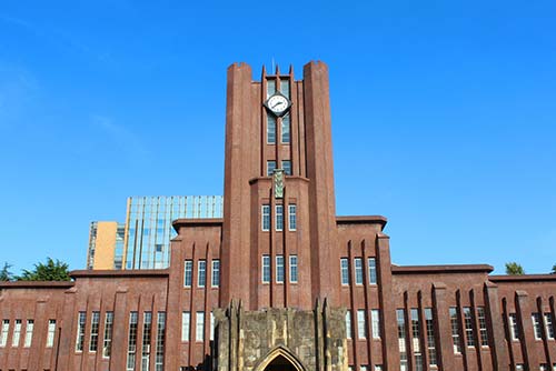 東京大学・安田講堂