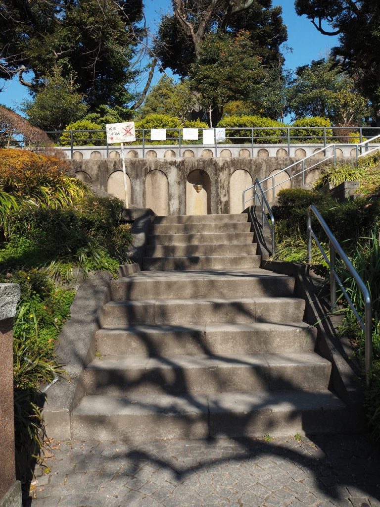 水道橋駅から徒歩約五分 ドラマのロケ地にもなった元町公園はどんなところ 文京つーしん