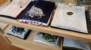 Tシャツ